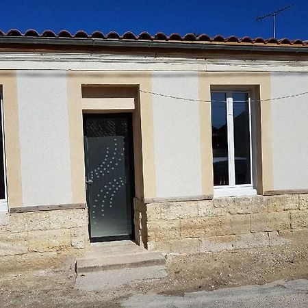 Maison Classee 2 Etoiles En Plein Coeur De Margaux Villa Buitenkant foto