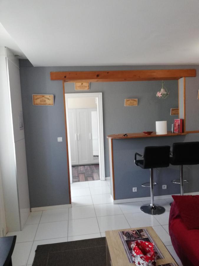 Maison Classee 2 Etoiles En Plein Coeur De Margaux Villa Buitenkant foto